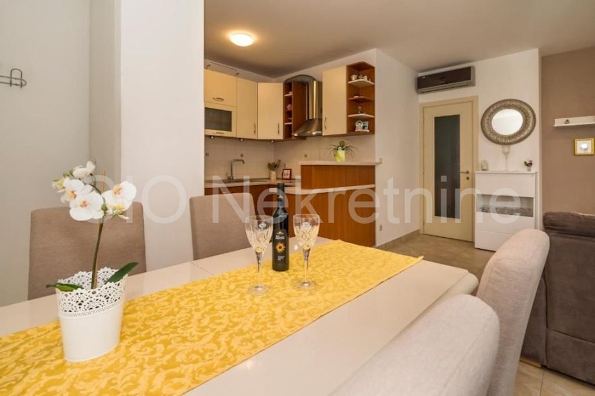 Flat For sale - SPLITSKO-DALMATINSKA SPLIT