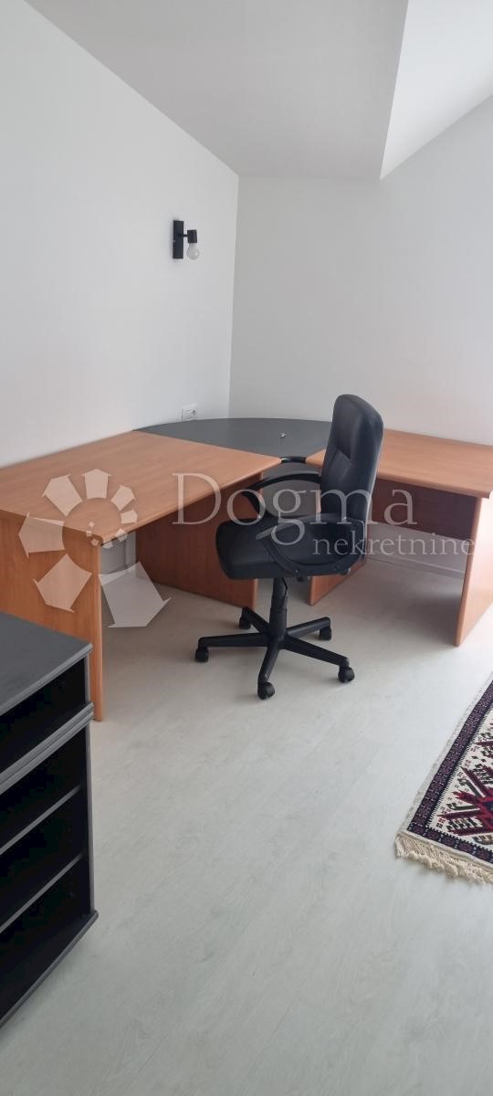 Flat For rent - PRIMORSKO-GORANSKA RIJEKA