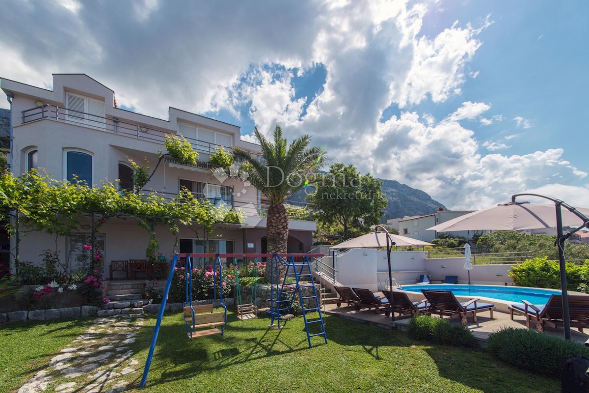 Casa In vendita - SPLITSKO-DALMATINSKA MAKARSKA