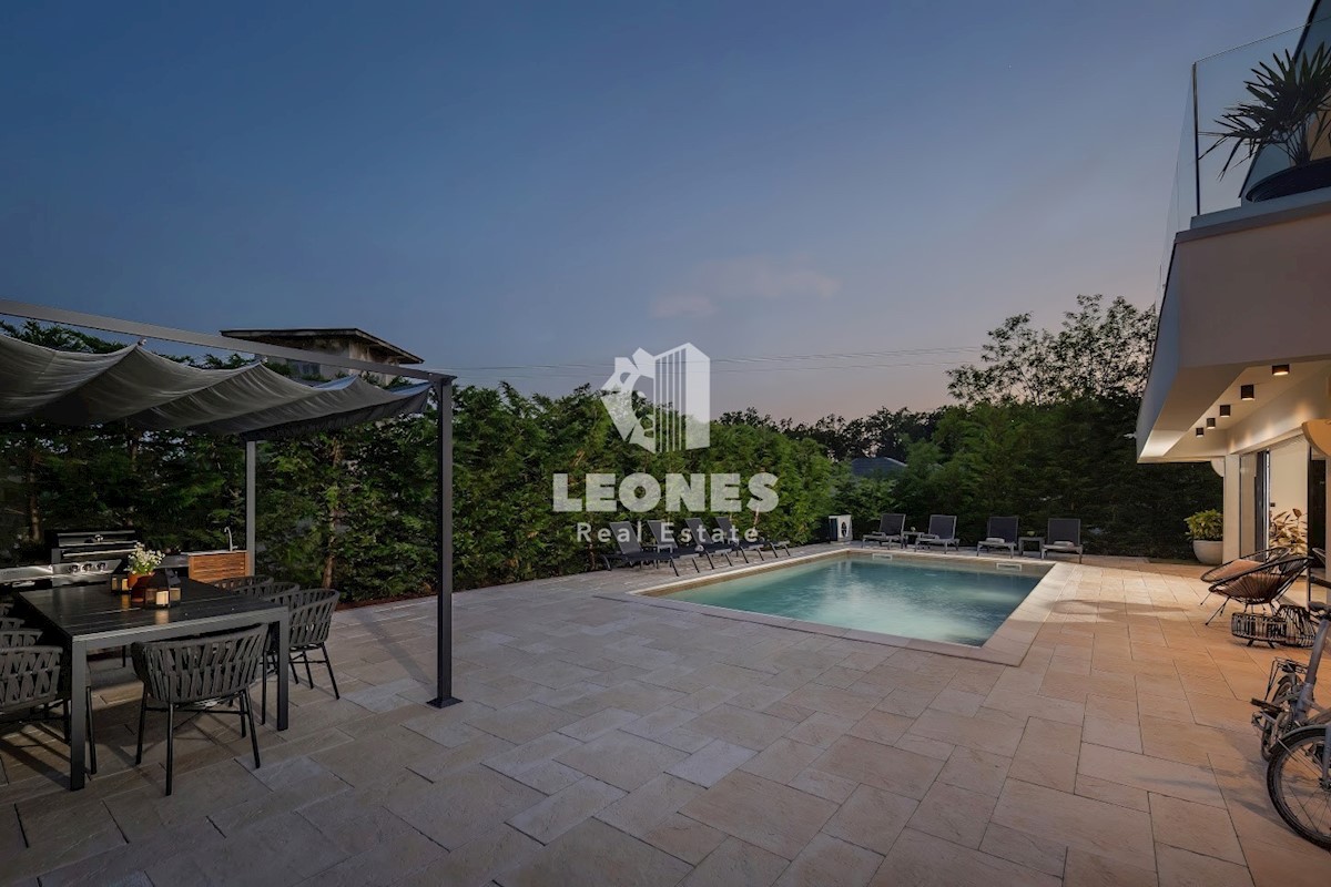 House For sale - ISTARSKA UMAG
