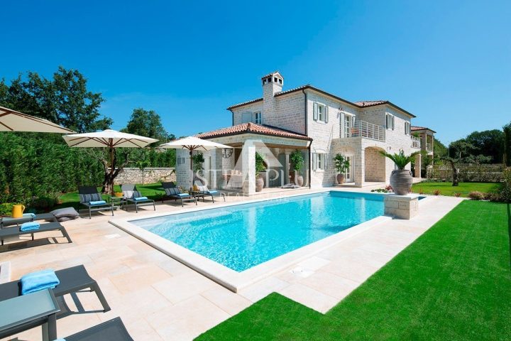 Kuća na prodaju 359 m² – Poreč