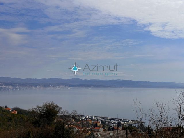 Land for sale 2386 m² – Ičići