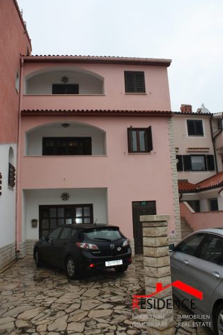 Kuća na prodaju 340 m² – Pula