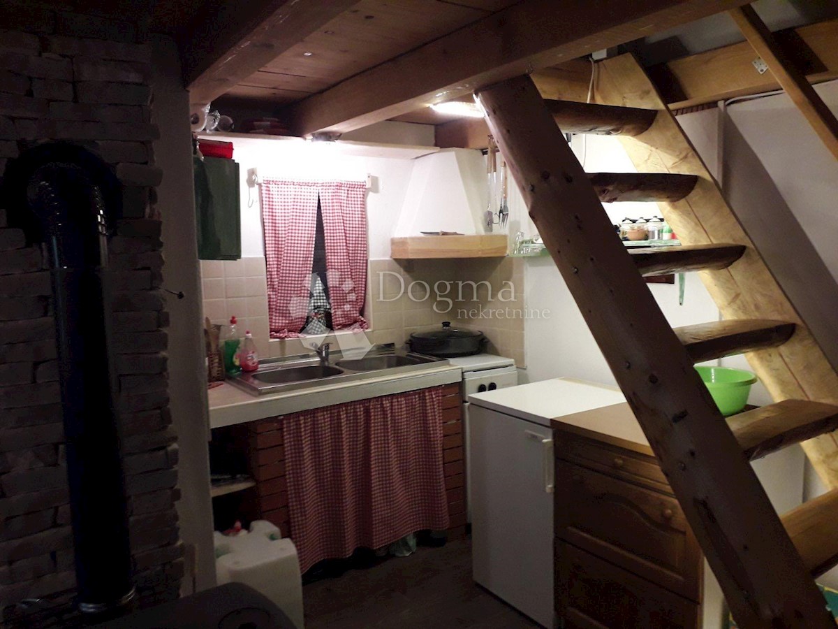 Haus Zu verkaufen - PRIMORSKO-GORANSKA VINODOLSKA OPĆINA