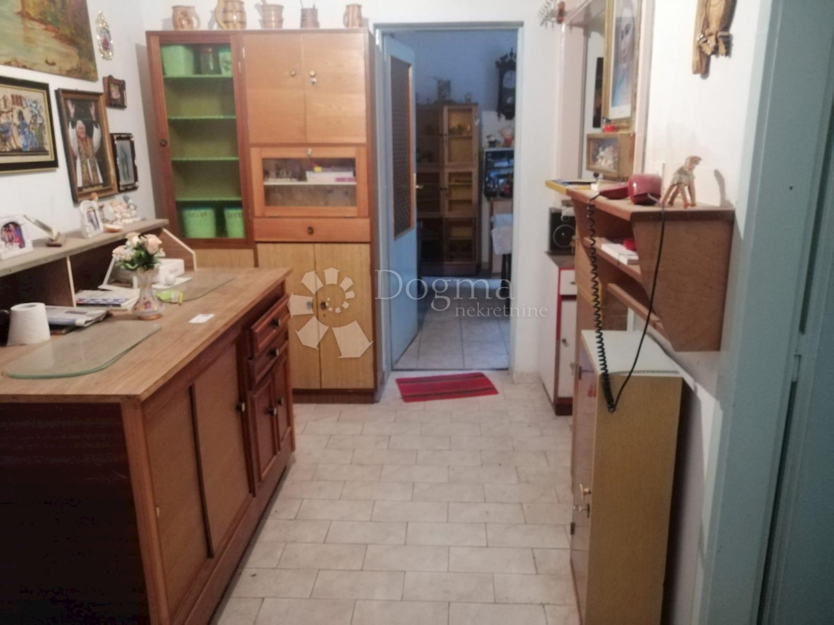 Apartment Zu verkaufen - ŠIBENSKO-KNINSKA ŠIBENIK