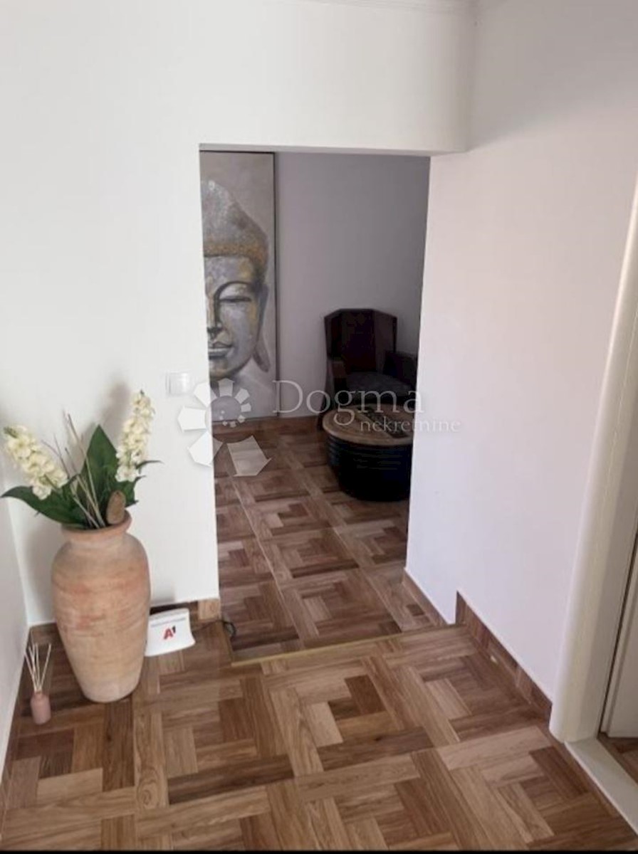 Apartment Zu verkaufen - SPLITSKO-DALMATINSKA HVAR