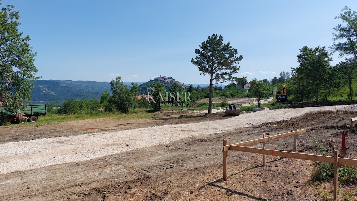 Działka Na sprzedaż MOTOVUN