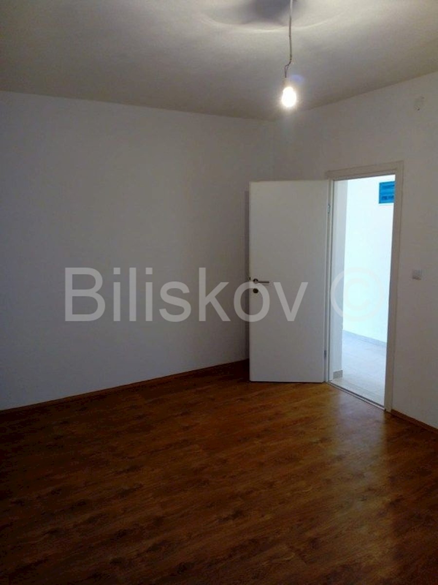 Apartment Zu verkaufen - SPLITSKO-DALMATINSKA HVAR