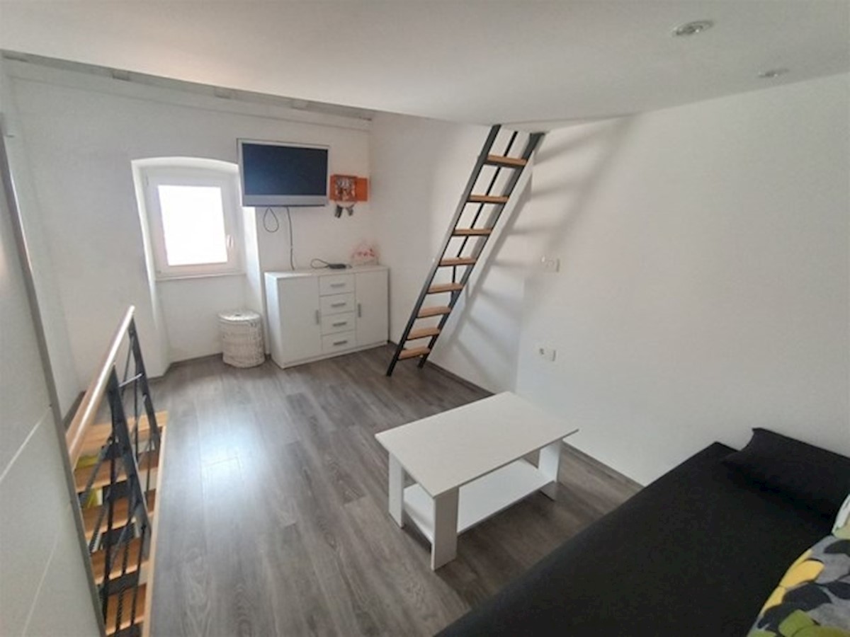 Apartment Zu verkaufen - PRIMORSKO-GORANSKA KRK