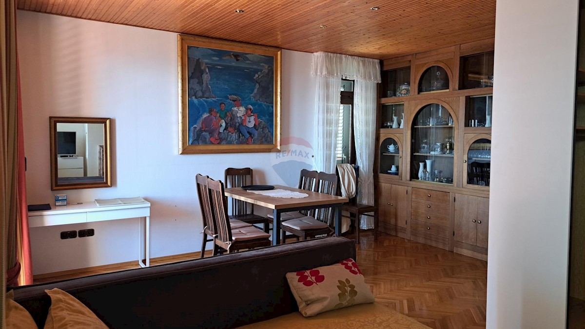 Dom Na predaj - PRIMORSKO-GORANSKA LOVRAN