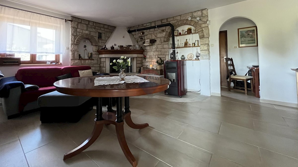 Apartment Zu verkaufen - ISTARSKA NOVIGRAD
