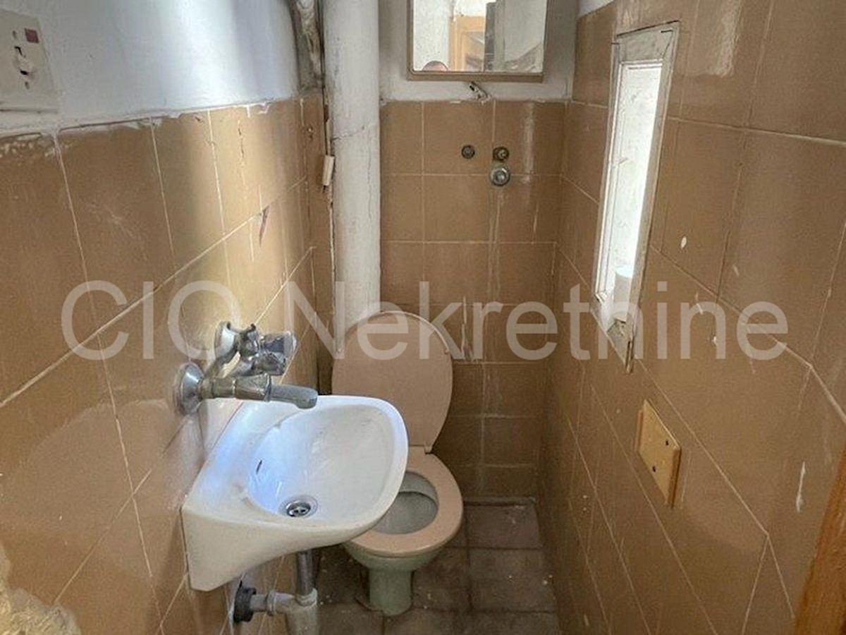 Appartement À vendre - SPLITSKO-DALMATINSKA SPLIT