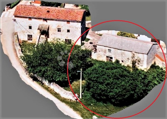 Dům Na prodej - Istarska Svetvinčenat - foto 2/9
