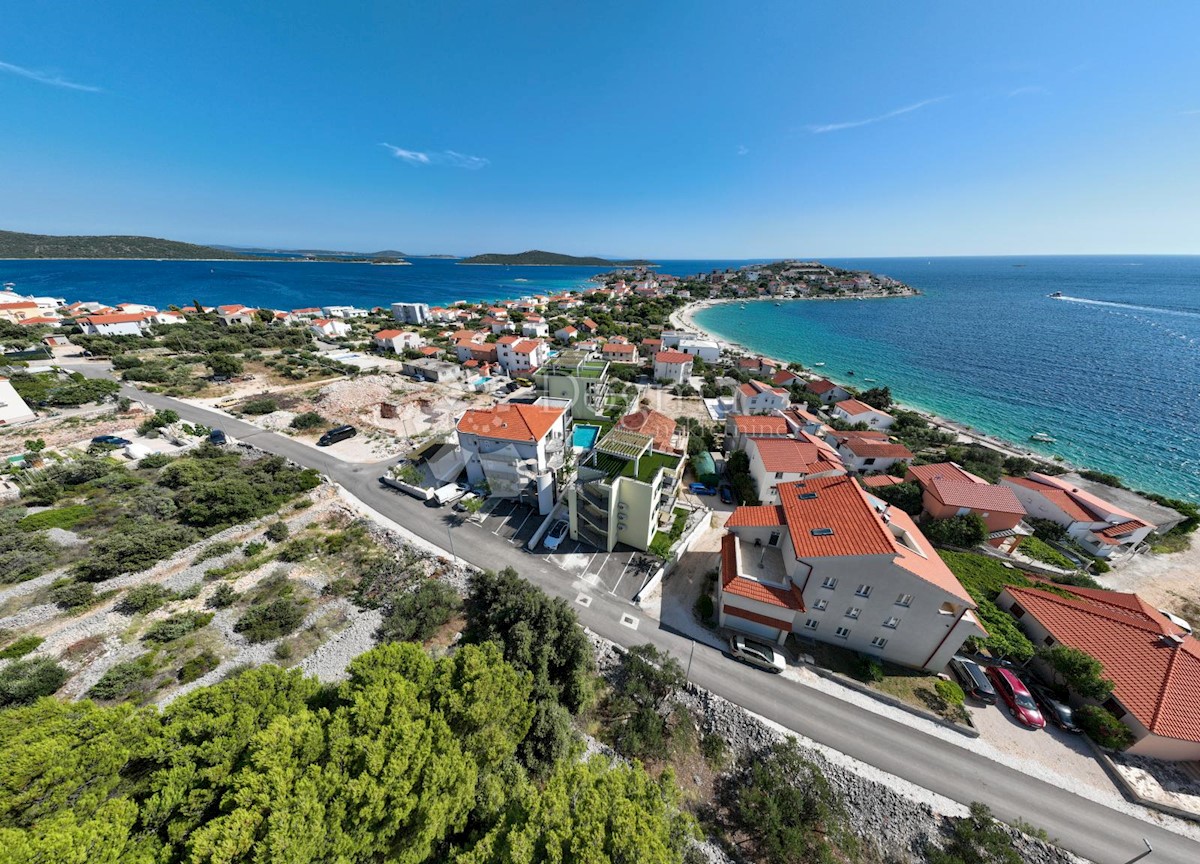 Flat For sale - SPLITSKO-DALMATINSKA MARINA