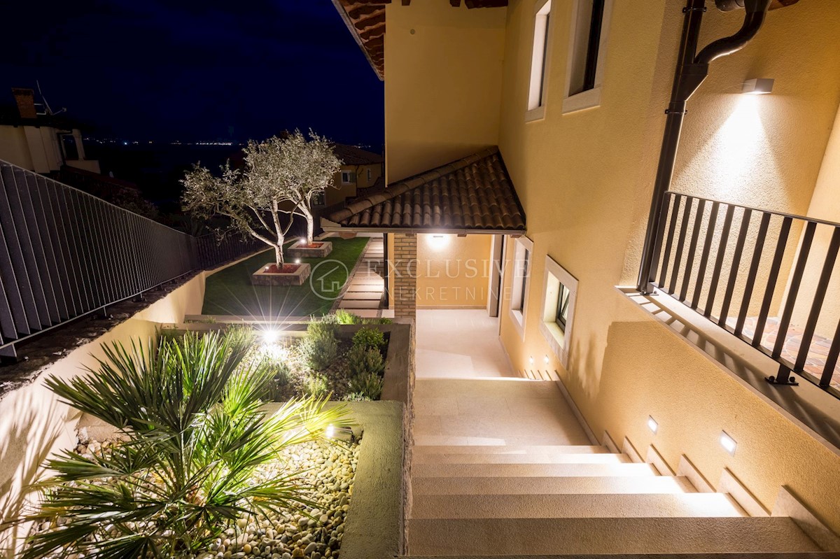 House For sale - PRIMORSKO-GORANSKA MOŠĆENIČKA DRAGA