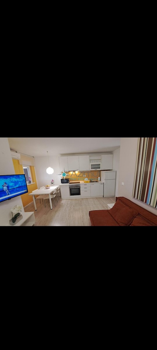 Apartmán Na predaj - ISTARSKA NOVIGRAD