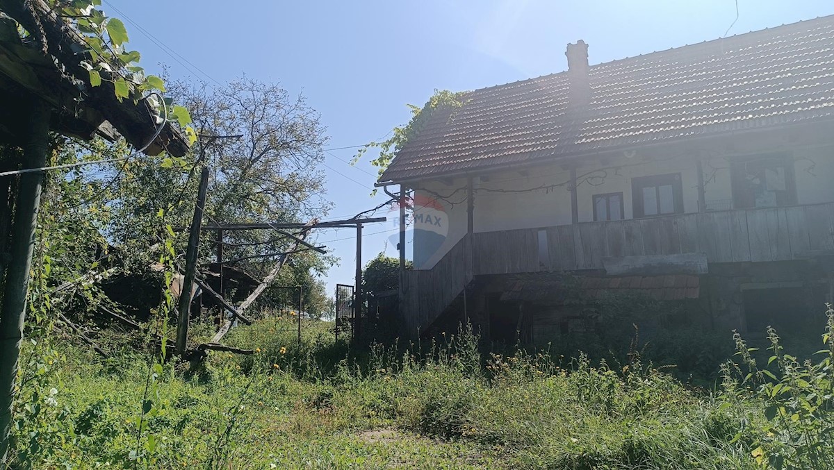 Hiša Na predaj - KARLOVAČKA BOSILJEVO