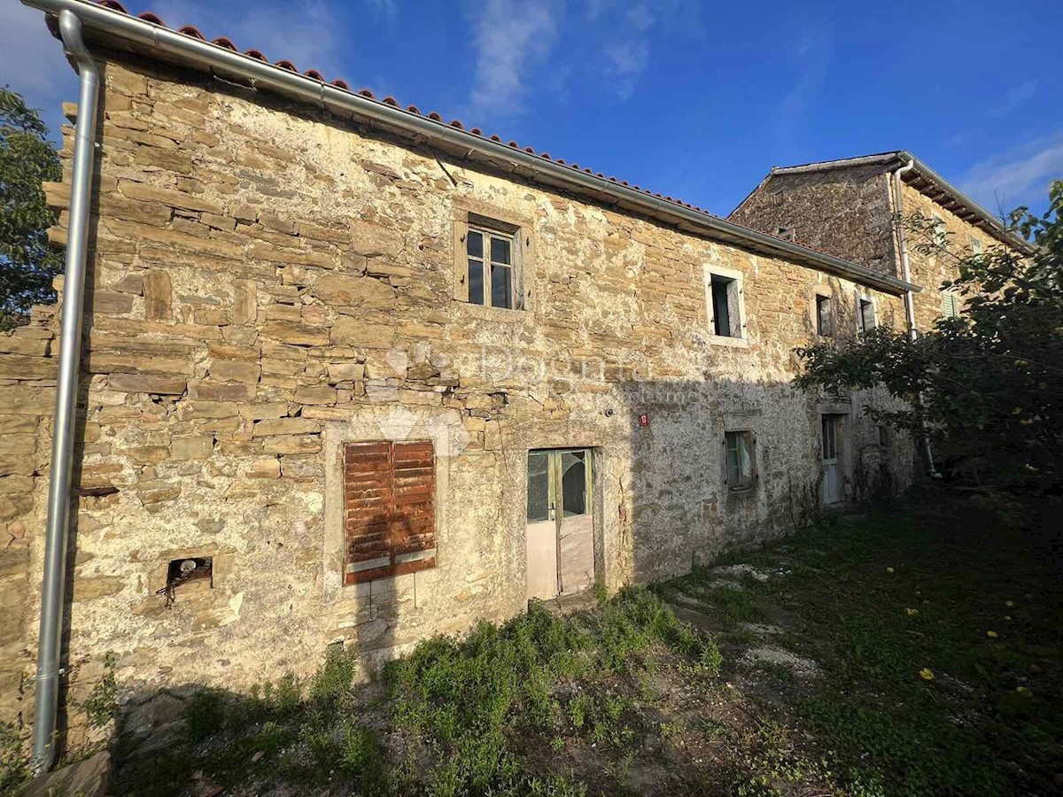 Haus Zu verkaufen - ISTARSKA CEROVLJE