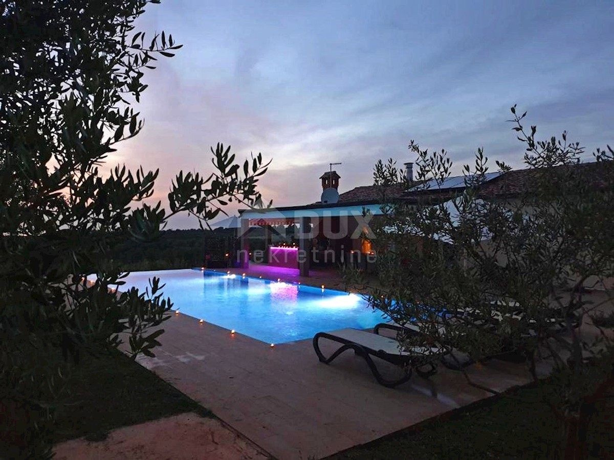 House For sale - ISTARSKA NOVIGRAD