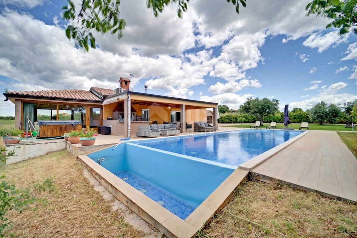 House For sale - Istarska Novigrad - foto 5/21