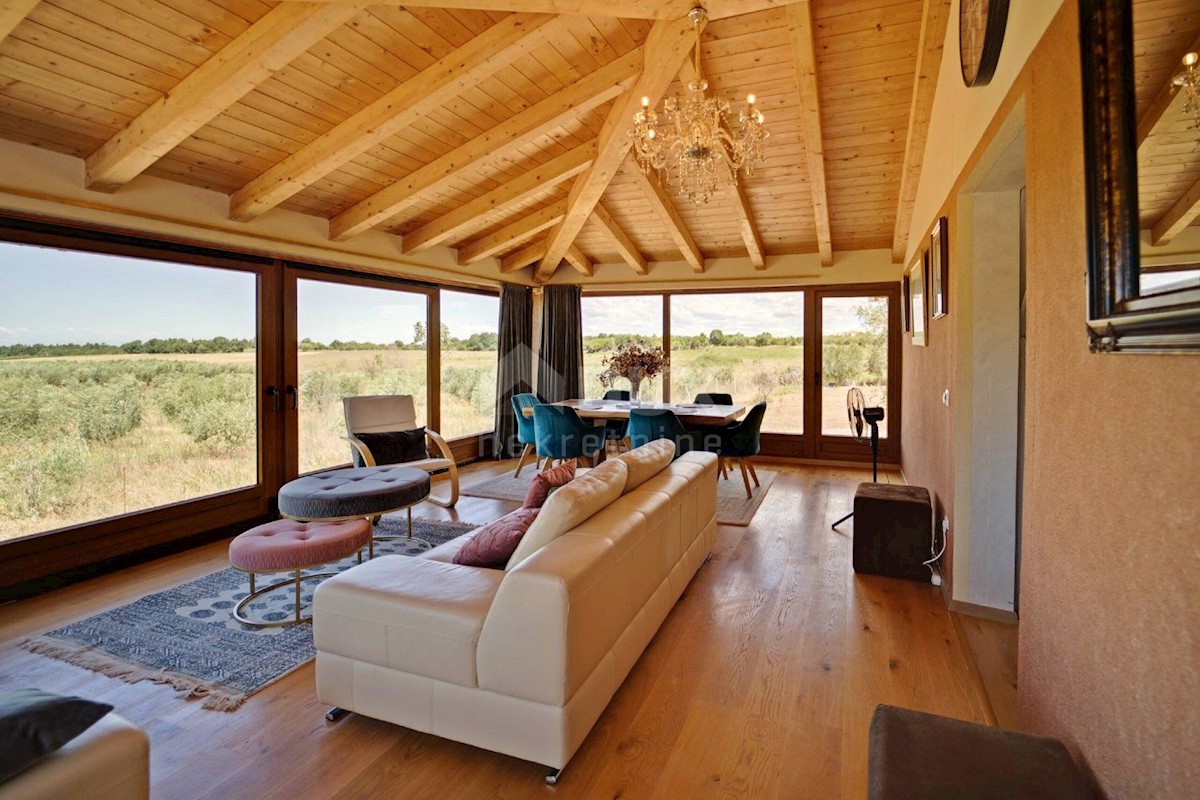 House For sale - ISTARSKA NOVIGRAD
