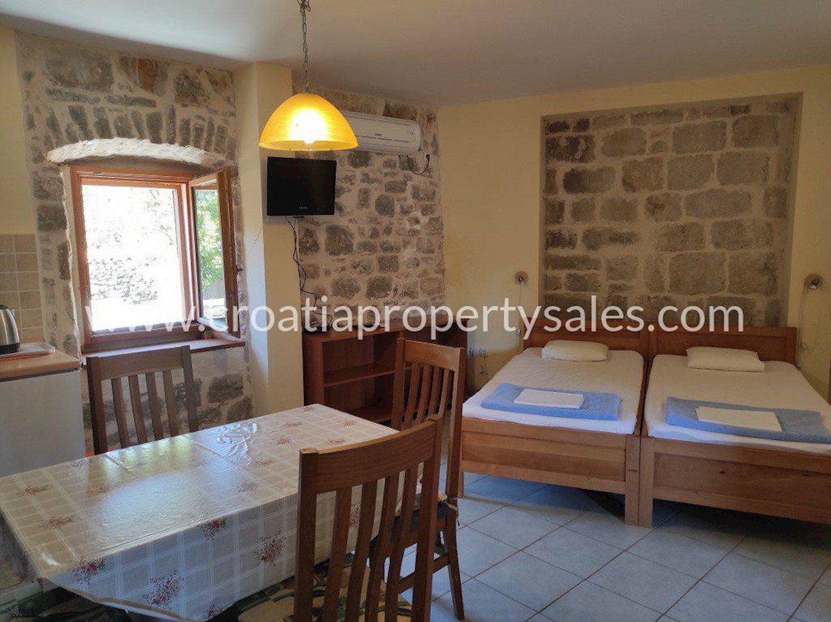 Haus Zu verkaufen - SPLITSKO-DALMATINSKA HVAR