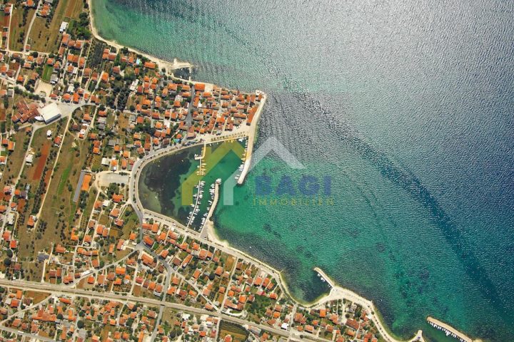 Grundstück zu verkaufen 2458 m² – Bibinje
