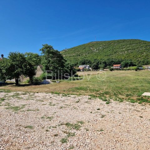 Terrain à louer 4000 m² – Osoje