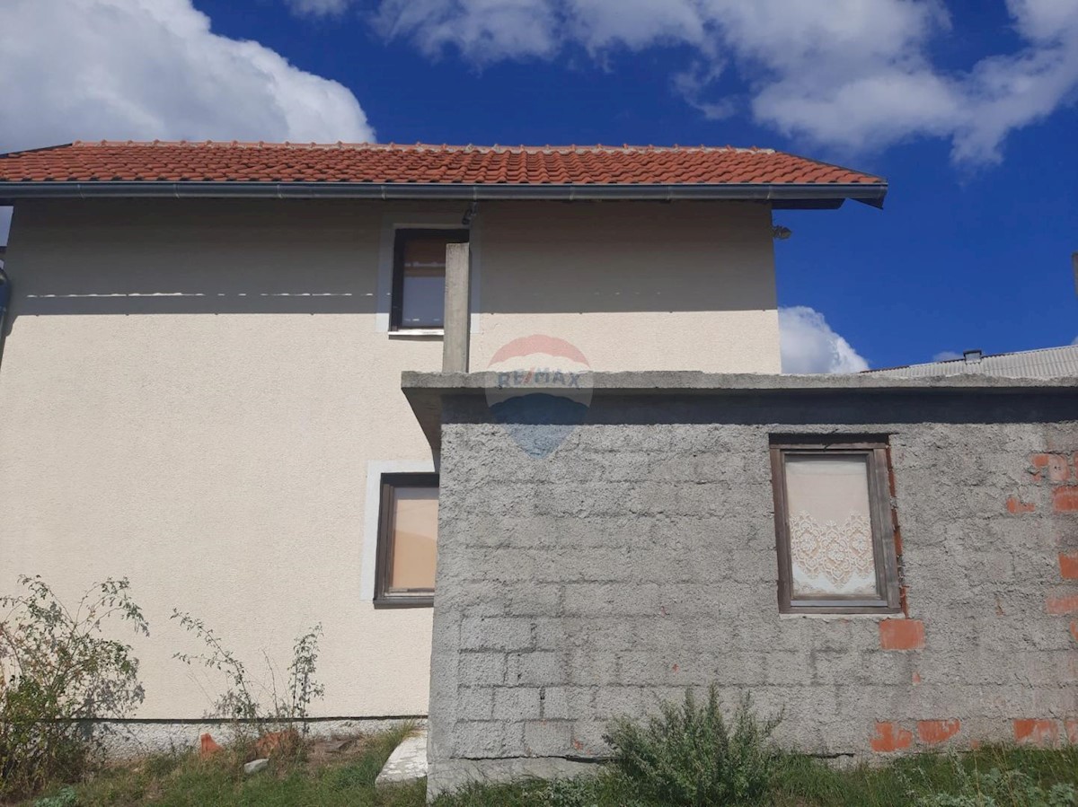 House For sale - LIČKO-SENJSKA UDBINA