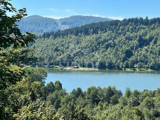 Grundstück zu verkaufen 10000 m² – Fužine