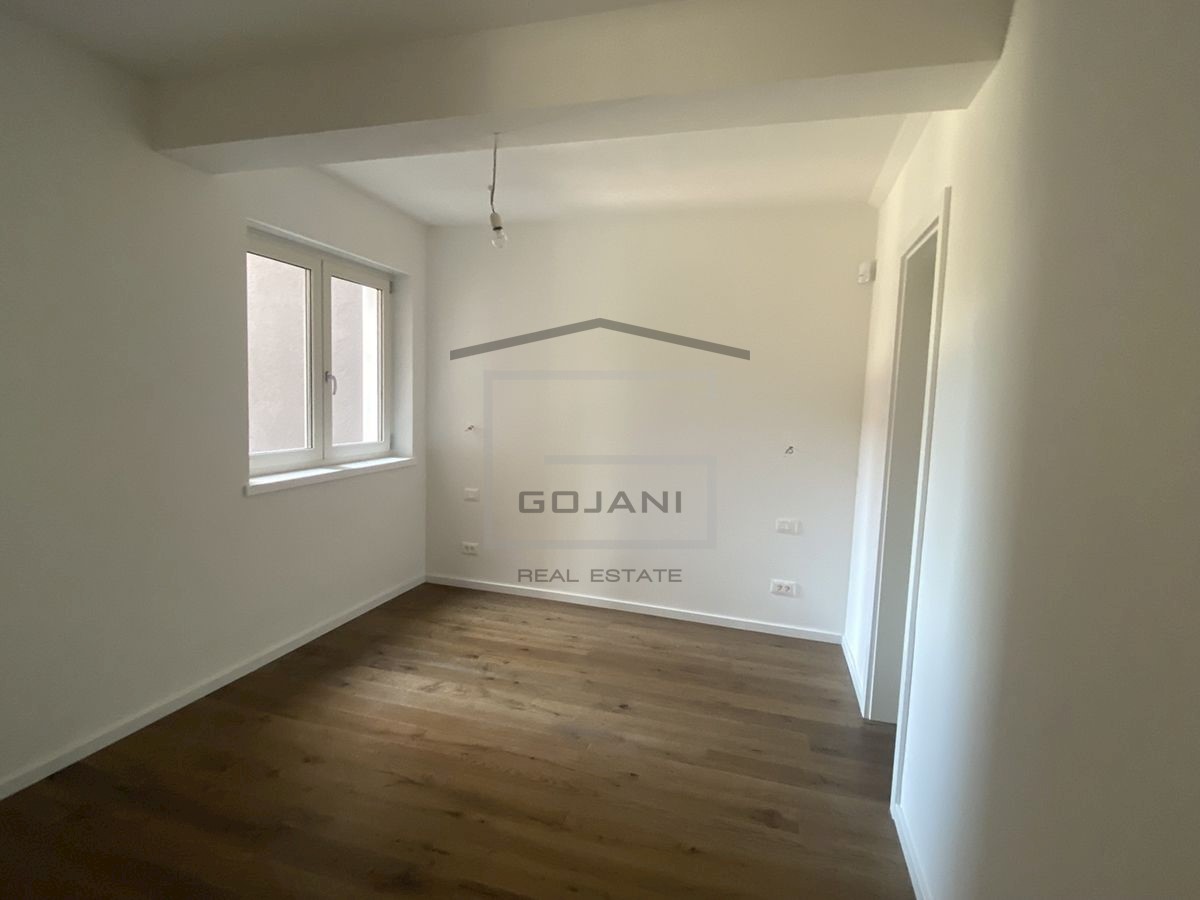 Apartmán Na predaj - ISTARSKA POREČ