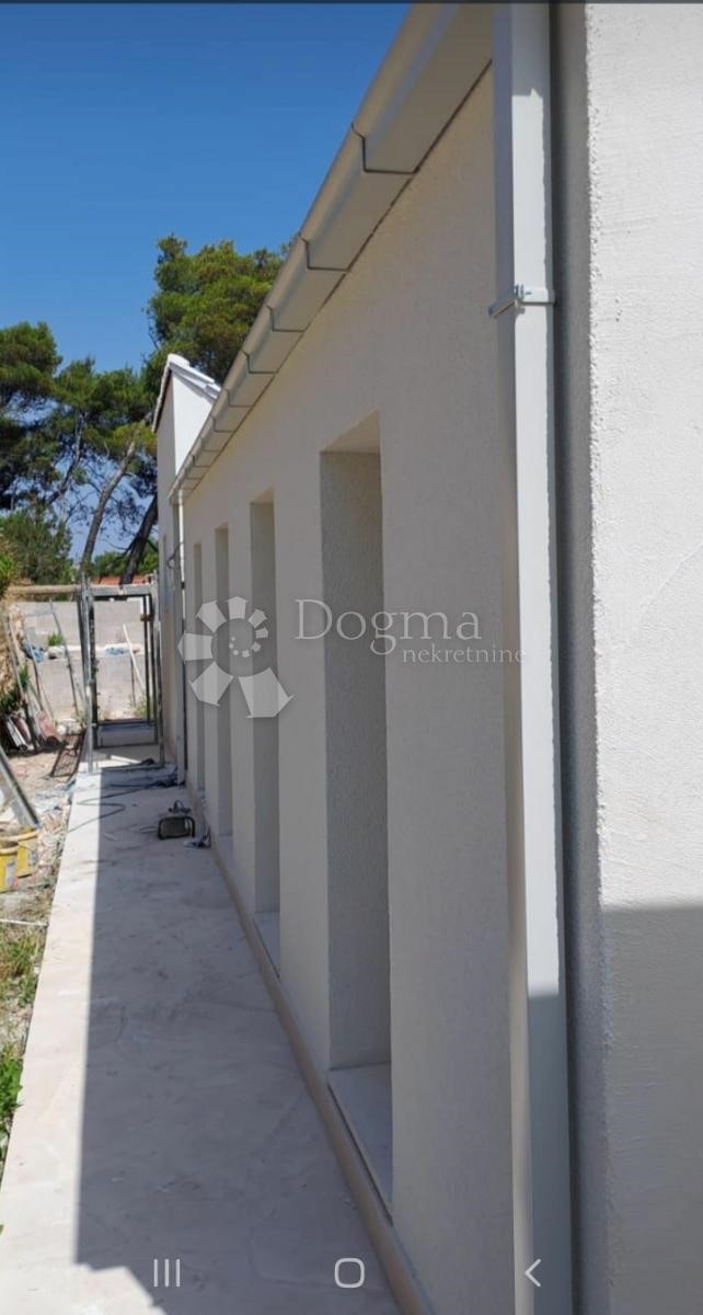 House For sale - SPLITSKO-DALMATINSKA BRAČ