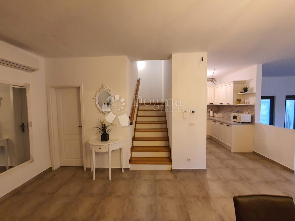 Maison À vendre - SISAČKO-MOSLAVAČKA KUTINA