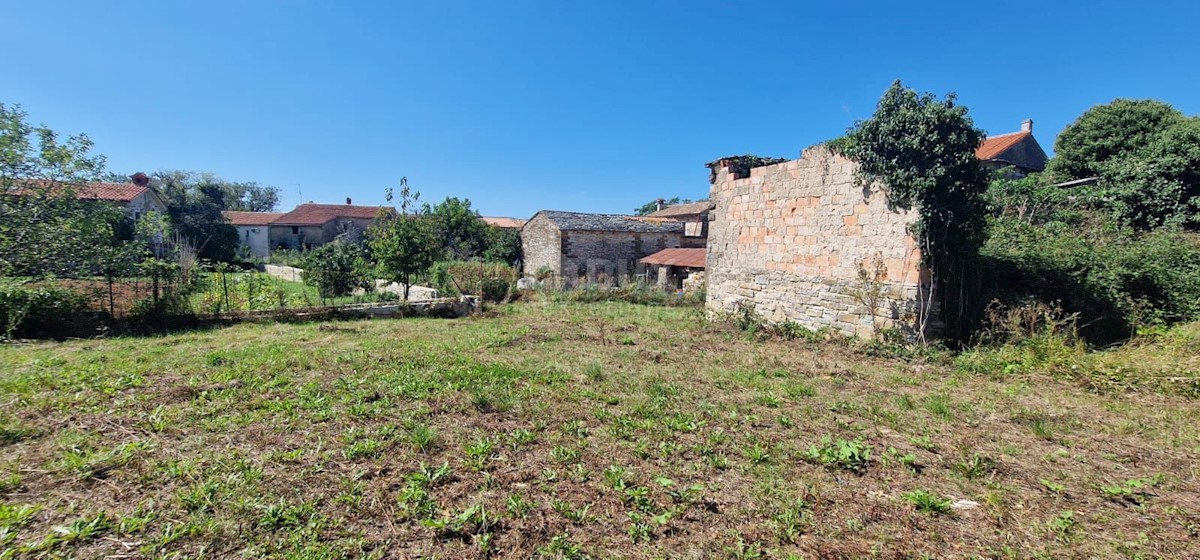 Haus Zu verkaufen - ISTARSKA GROŽNJAN