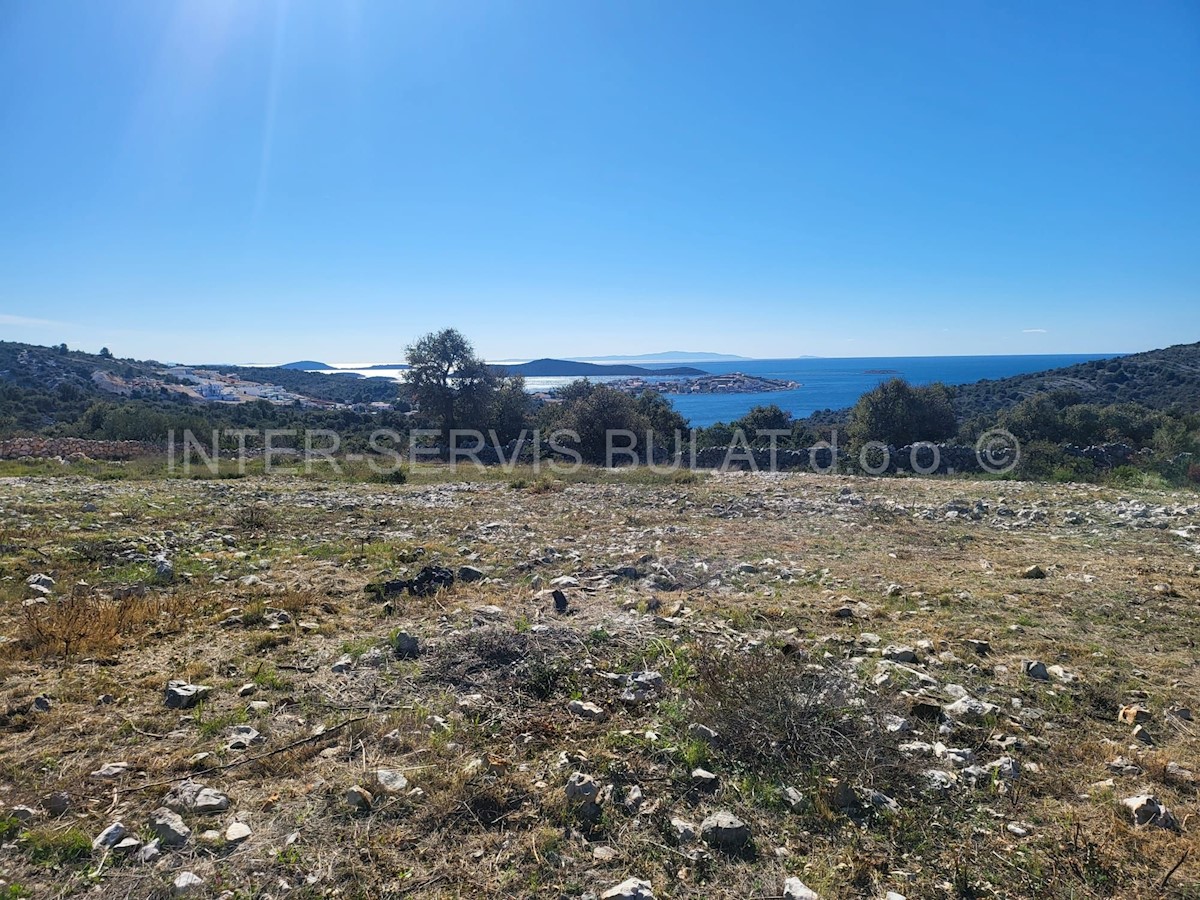 Terreno In vendita - ŠIBENSKO-KNINSKA ROGOZNICA