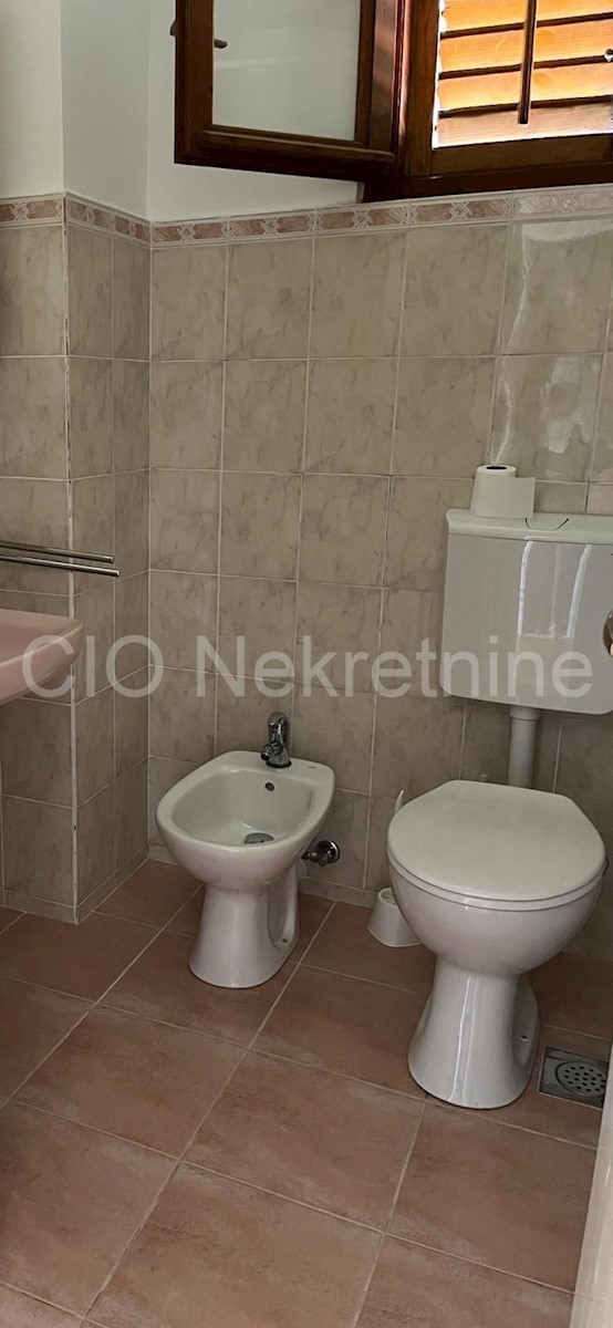 Apartma Za najem - SPLITSKO-DALMATINSKA SPLIT