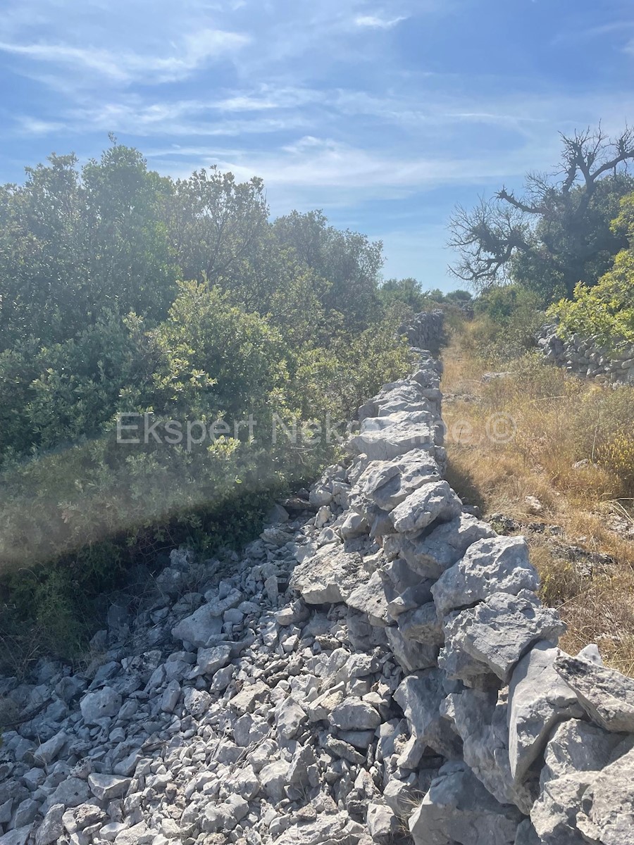 Terreno In vendita - ŠIBENSKO-KNINSKA ROGOZNICA