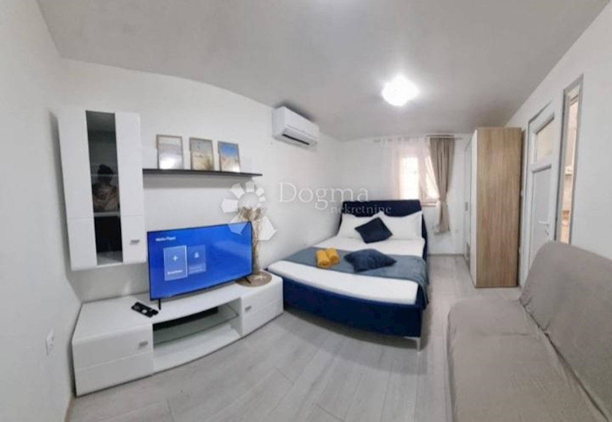 Apartmán Na prodej - SPLITSKO-DALMATINSKA KAŠTELA