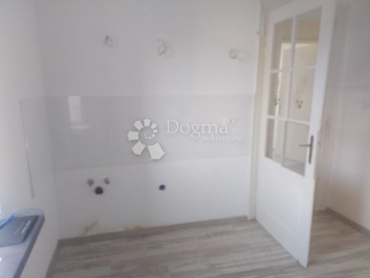 Apartment Zu verkaufen - PRIMORSKO-GORANSKA RIJEKA