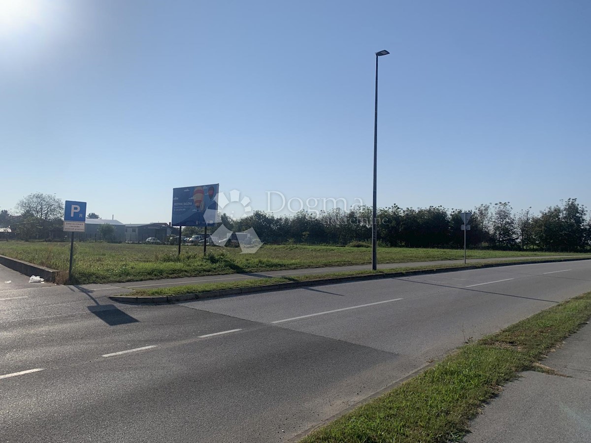 Pozemok Na predaj - MEĐIMURSKA ČAKOVEC