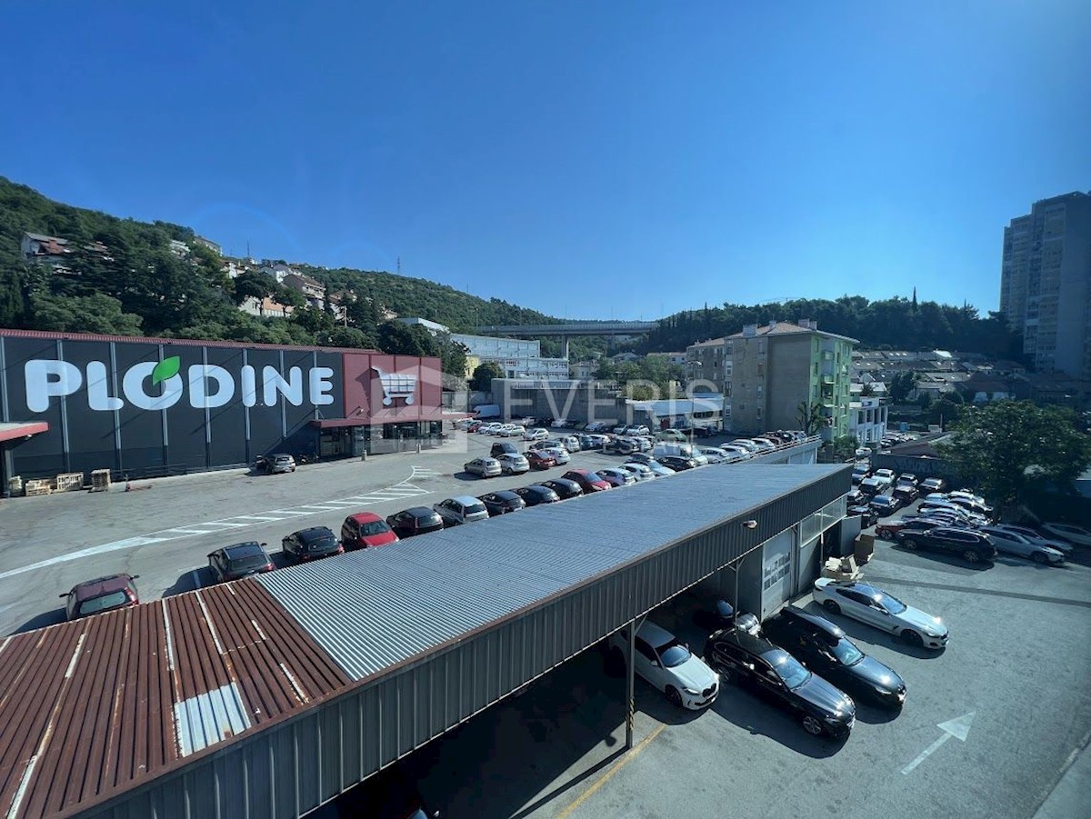 Lokal użytkowy Do wynajęcia - PRIMORSKO-GORANSKA RIJEKA