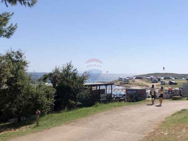 Land for sale 2691 m² – Premantura
