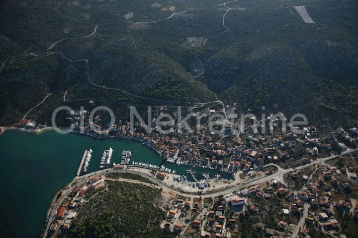 Zemljište na prodaju 3000 m² – Marina