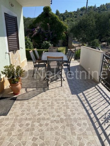 Dům na prodej 467 m² – Pozorac