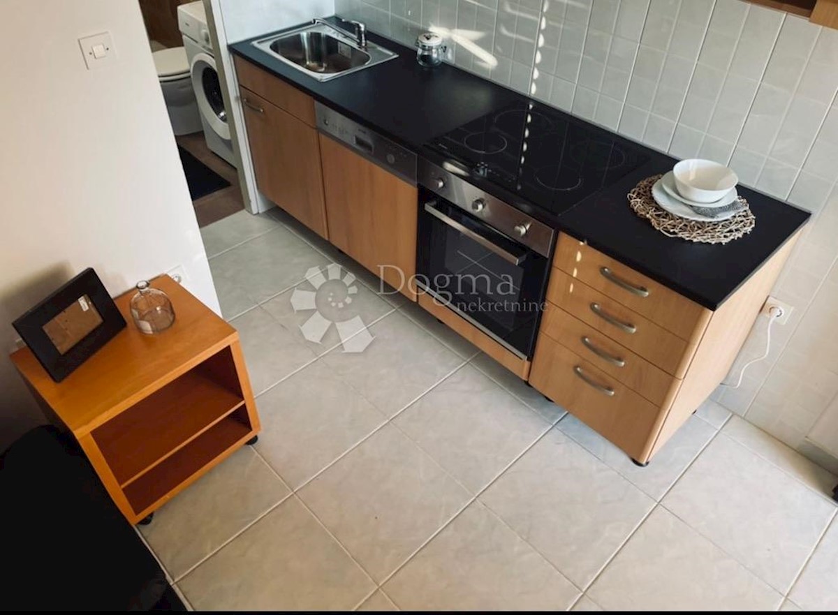 Flat For sale - PRIMORSKO-GORANSKA RIJEKA