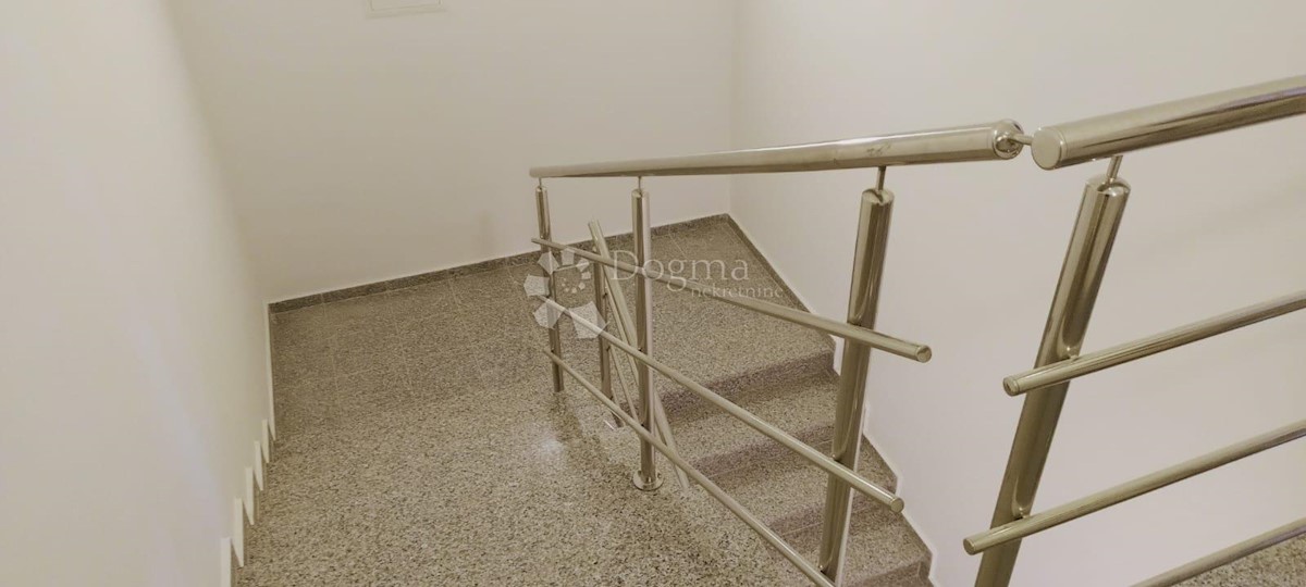 Apartma Naprodaj - PRIMORSKO-GORANSKA Krk