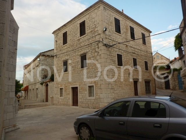 House for sale 255 m² – Selca