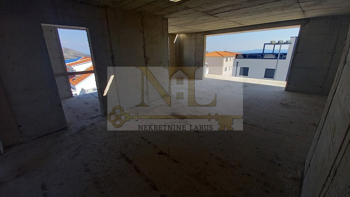 Appartement À vendre - SPLITSKO-DALMATINSKA ČIOVO