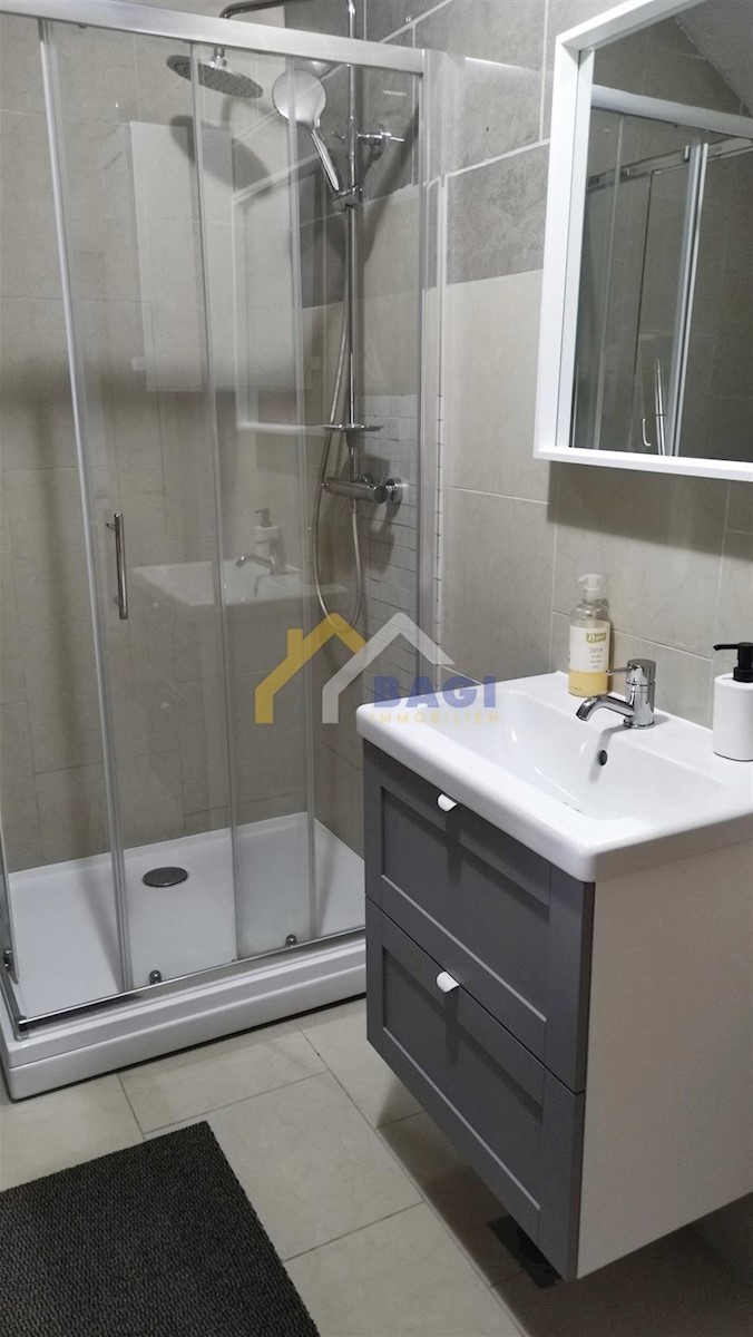 Appartement À louer - GRAD ZAGREB ZAGREB