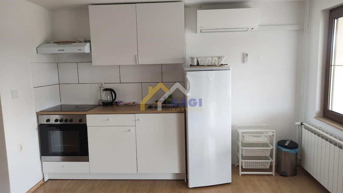 Appartement À louer - GRAD ZAGREB ZAGREB